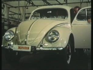 VW-K&auml;fer: Montage in Fabrik