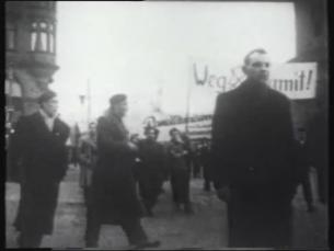 Demonstration gegen die Wiederbewaffnung der BRD