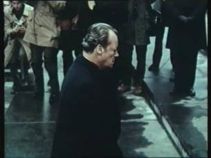 Willy Brandts Kniefall vor dem Denkmal des Warschauer Ghettos