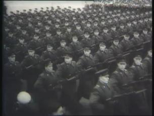 Truppenparade auf dem Roten Platz in Moskau