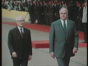 Erich Honecker als Staatsgast in Bonn bei Helmut Kohl