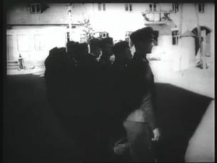 Heinrich Himmler besucht SS-Truppe