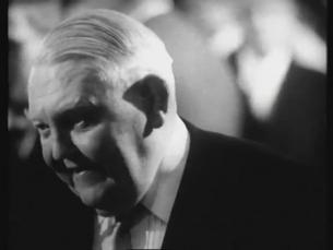 Bundeskanzler Ludwig Erhard bei einem Empfang
