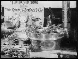 Menschen geben Metallspenden