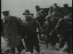 Winston Churchill besucht Truppen bei Rhein-&Uuml;bergang