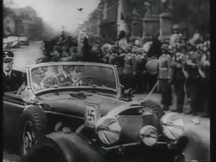 Parade zu Adolf Hitlers 50. Geburtstag
