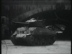 H&auml;userkampf mit Panzern und M&ouml;rserfeuer