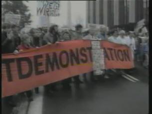 Demonstration Unter den Linden/Palast der Republik