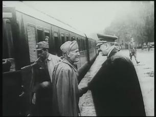Benito Mussolini besucht Adolf Hitler gleich nach dem Attentat