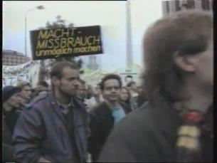 Gro&szlig;demonstration auf dem Alexanderplatz