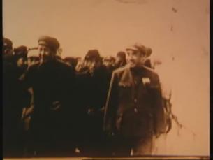 Mao Zedong proklamiert Volksrepublik China