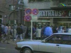 11. November 1989   &bdquo;Begr&uuml;&szlig;ungsgeld&ldquo; in West-Berlin