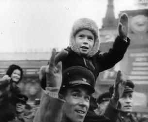 Russland im 20. Jahrhundert: 30. Jahrestag der Oktoberrevolution