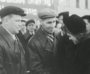 Russland im 20. Jahrhundert: 32. Jahrestag der Oktoberrevolution