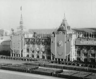 Russland im 20. Jahrhundert: 32. Jahrestag der Oktoberrevolution