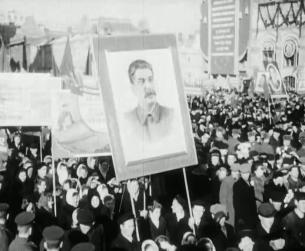 Russland im 20. Jahrhundert: 32. Jahrestag der Oktoberrevolution