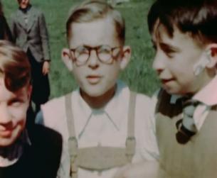 Kinder im vom Zweiten Weltkrieg zerst&ouml;rten Deutschland