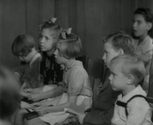 Kinder im vom Zweiten Weltkrieg zerst&ouml;rten Deutschland